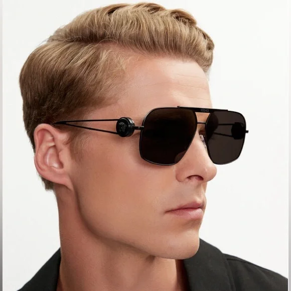 Versace | Accessories | New Versace Pilot Sunglasses Mod  display picture 2